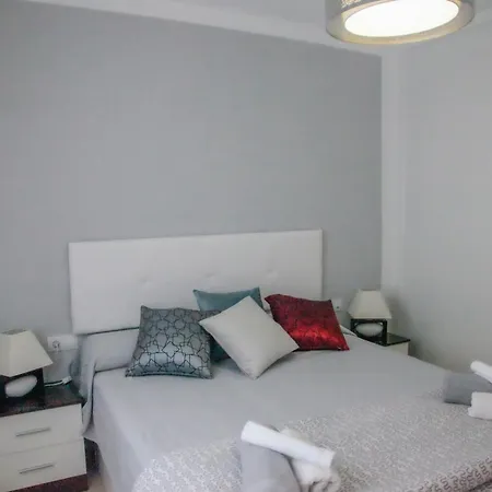 Delfines Apartment *